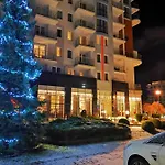 Prywatny Salon Z Aneksem Kuchennym I Sypialnia W Diva * Kolobrzeg