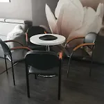Prywatny Salon Z Aneksem Kuchennym I Sypialnia W Diva Daire