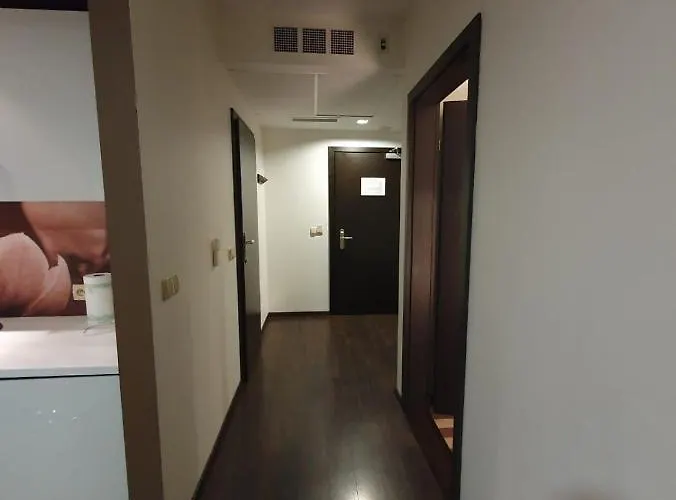 Prywatny Salon Z Aneksem Kuchennym I Sypialnia W Diva