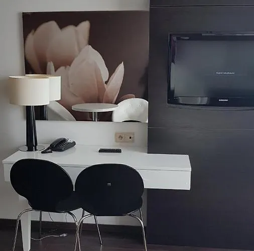 Prywatny Salon Z Aneksem Kuchennym I Sypialnia W Diva Kołobrzeg