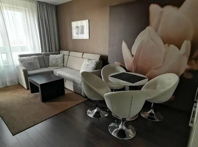 Lägenhet Prywatny Salon Z Aneksem Kuchennym I Sypialnia W Diva