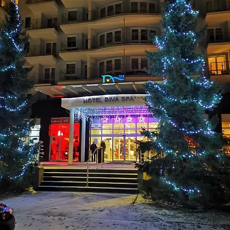 Apartament Prywatny Salon Z Aneksem Kuchennym I Sypialnią W Diva *