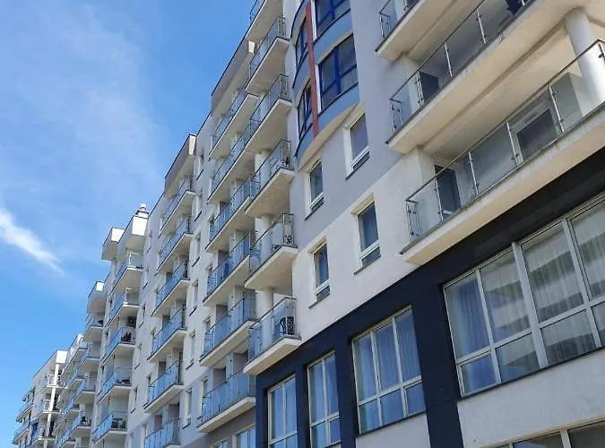 Prywatny Salon Z Aneksem Kuchennym I Sypialnia W Diva Apartment Kolberg