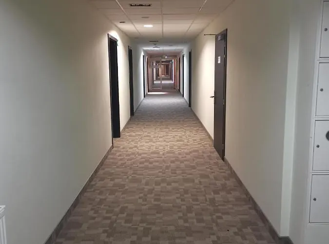 Prywatny Salon Z Aneksem Kuchennym I Sypialnia W Diva *