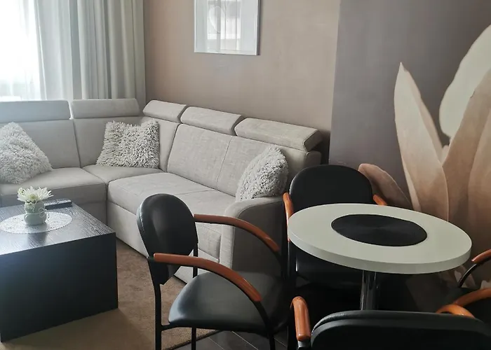 Apartment Prywatny Salon Z Aneksem Kuchennym I Sypialnia W Diva
